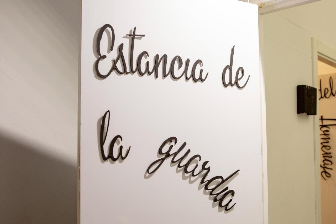 Fortress Jacuzzi Suites Xativa Bagian luar foto